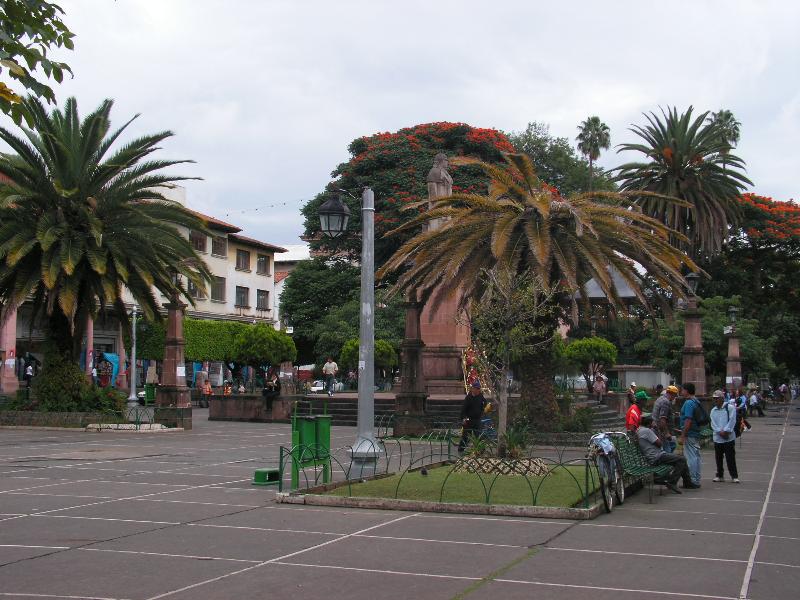 4894 Uruapan Zocalo 